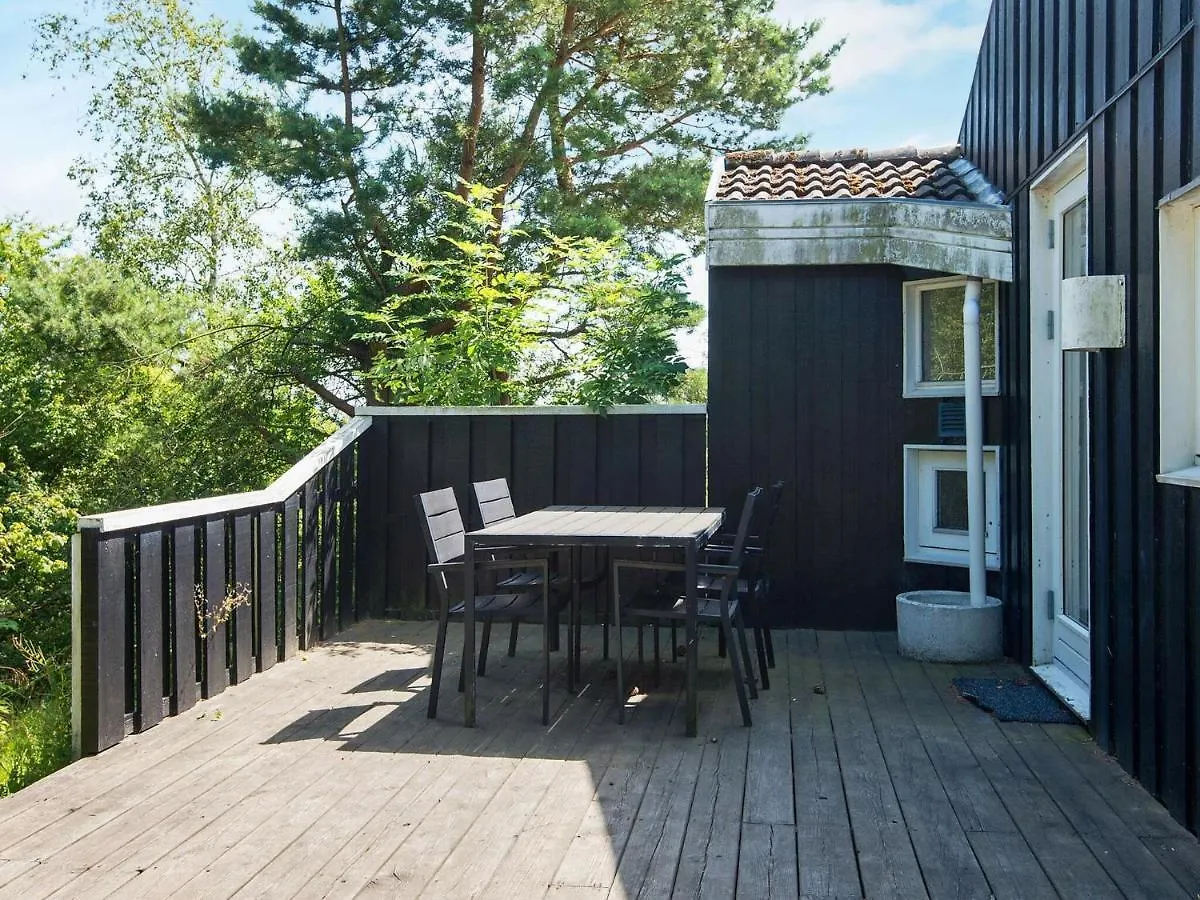8 Person Holiday Home In Ebeltoft 0*,